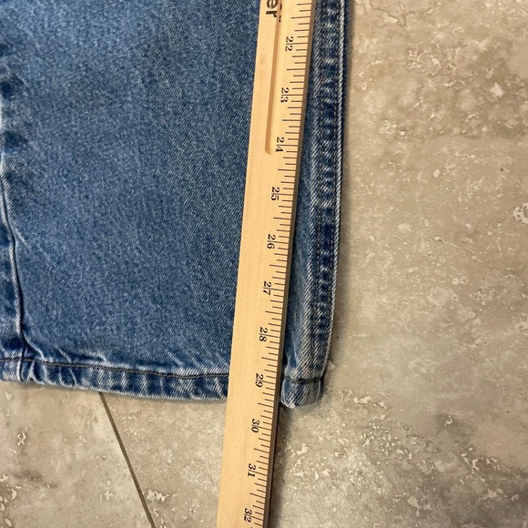 Carhartt Jeans Medium Wash Blue Denim Relaxed Fit 5 Pocket Men’s 42 x 30 - Picture 3 of 8